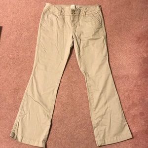 Arizona Jean Company Pants - JC Penney’s Arizona Jeans Juniors Khaki Pants Arizona Jean Company Pants - JC Penney’s Arizona Jeans Juniors Khaki Pants